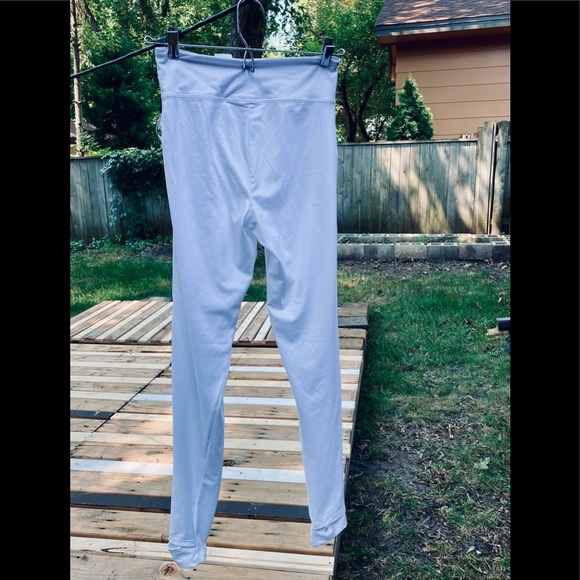 Cuddl Duds white yoga pants brand new with tag - Picture 2 of 9